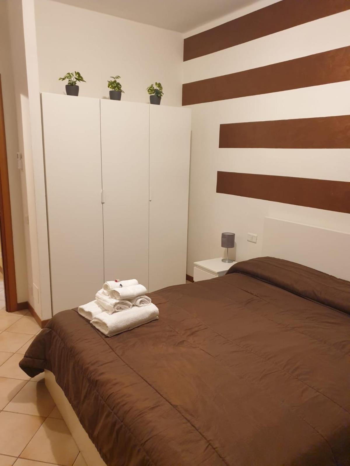 Salotto "900Strati" Hotel Bergamo Luaran gambar